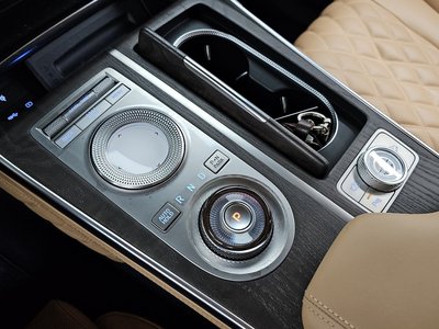 GENESIS GV80 - 9