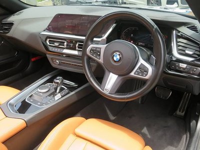 صورة 9 لـ 2023 BMW Z4