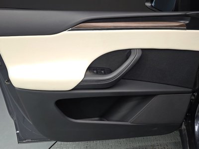 2023 Tesla MODEL X 缩略图 14