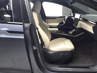 2023 Tesla MODEL X 缩略图 16