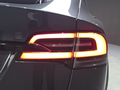 2023 Tesla MODEL X — фото 10