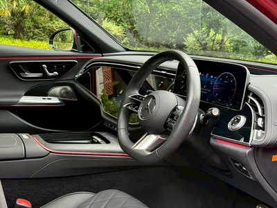 2025 Mercedes-BENZ E-CLASS 缩略图 18