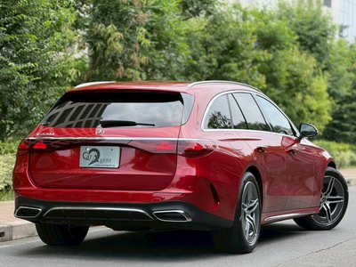 2025 Mercedes-BENZ E-CLASS — фото 4