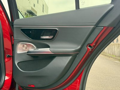 2025 Mercedes-BENZ E-CLASS 缩略图 24