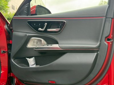 2025 Mercedes-BENZ E-CLASS 缩略图 16