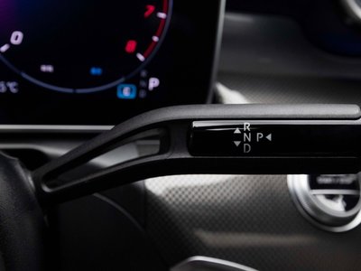 MERCEDES-BENZ C-CLASS - 9