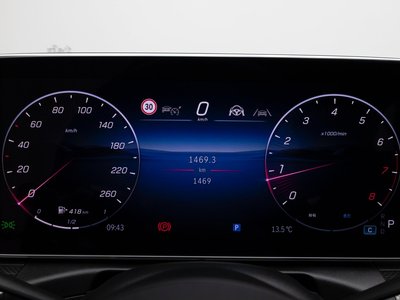 MERCEDES-BENZ C-CLASS - 8