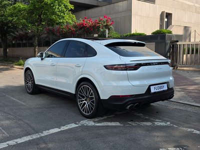 PORSCHE CAYENNE - 4
