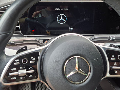 صورة 8 لـ 2023 Mercedes-BENZ GLE