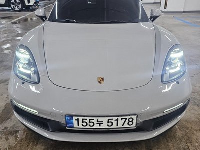 PORSCHE 718 BOXSTER