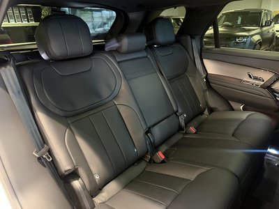 2025 LAND Rover RANGE ROVER SPORT thumbnail 18