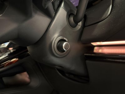 2025 LAND Rover RANGE ROVER SPORT thumbnail 36