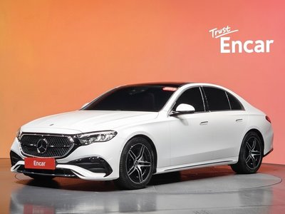 2025 Mercedes-BENZ E-CLASS 照片 1