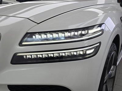 2023 Genesis GV80 photo 9