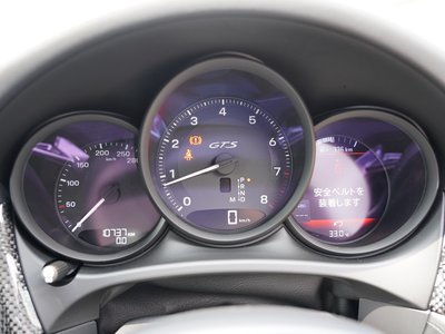 2023 Porsche MACAN thumbnail 31