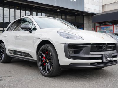 2023 Porsche MACAN — фото 4