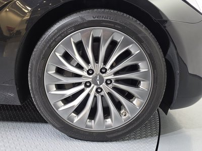 2017 Genesis EQ900 照片 6