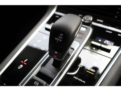 PORSCHE PANAMERA - 6