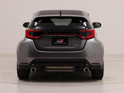 TOYOTA GR YARIS - 8