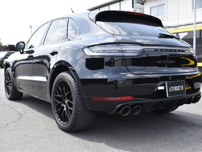 PORSCHE MACAN - 6