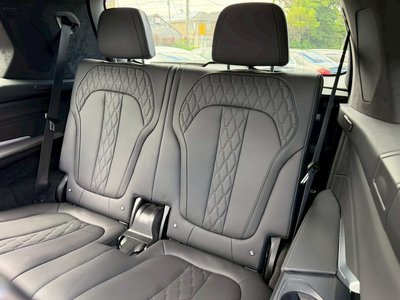 2022 BMW X7 缩略图 37