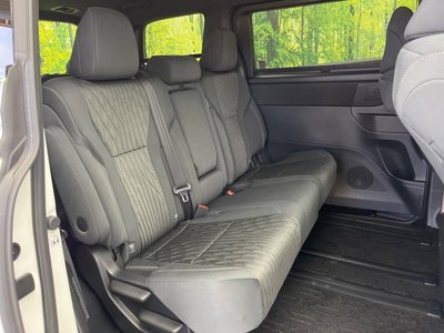 TOYOTA ALPHARD - 10