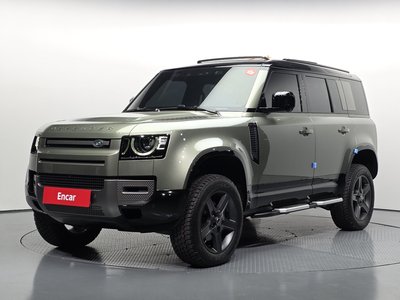 LAND ROVER DEFENDER - 1