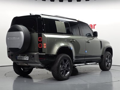 LAND ROVER DEFENDER - 3
