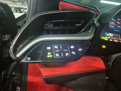 صورة مصغرة 11 لـ 2023 Ferrari SF90 SPIDER