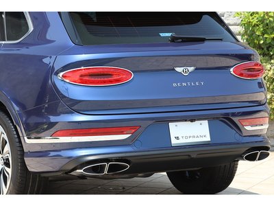2021 Bentley BENTAYGA thumbnail 30