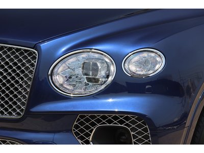 2021 Bentley BENTAYGA thumbnail 28