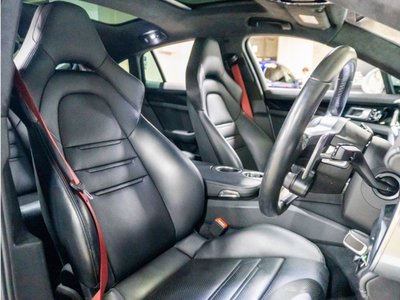 PORSCHE PANAMERA - 10