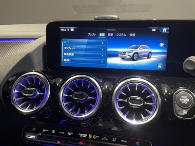 2025 Mercedes-BENZ GLA — миниатюра 11