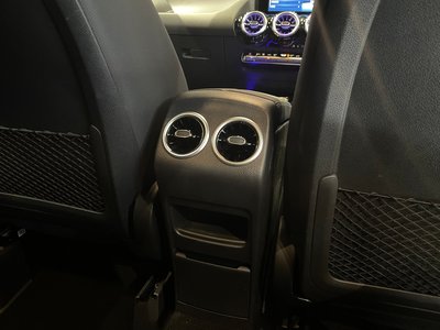 2025 Mercedes-BENZ GLA — миниатюра 21