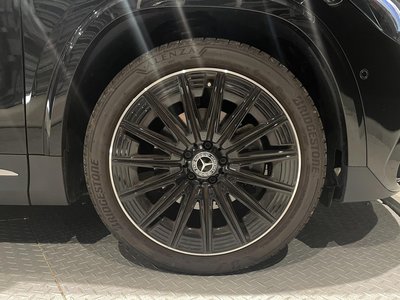 2025 Mercedes-BENZ GLA — миниатюра 25