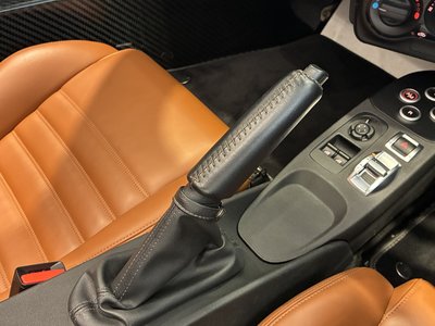 صورة 72 لـ 2019 ALFA Romeo 4C SPIDER