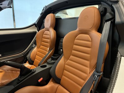 صورة 39 لـ 2019 ALFA Romeo 4C SPIDER