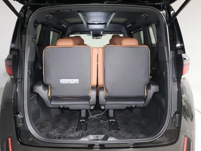 صورة مصغرة 20 لـ 2025 Toyota VELLFIRE