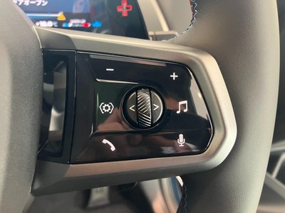 صورة مصغرة 32 لـ 2025 BMW X3