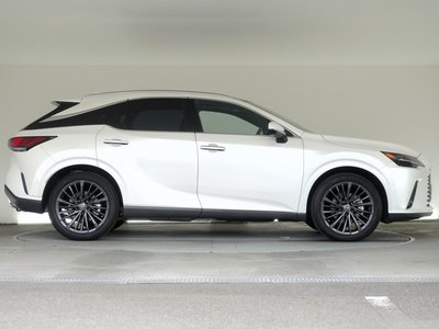 LEXUS RX - 7