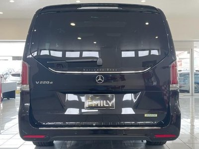 2024 Mercedes-BENZ V-CLASS 照片 3