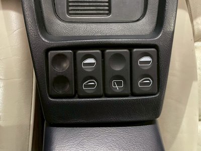 صورة مصغرة 29 لـ 1988 Porsche 928