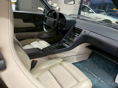 صورة مصغرة 21 لـ 1988 Porsche 928
