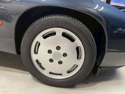 صورة مصغرة 14 لـ 1988 Porsche 928