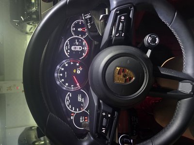 صورة 5 لـ 2022 Porsche PANAMERA