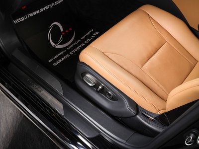 صورة مصغرة 65 لـ 2021 LEXUS LS