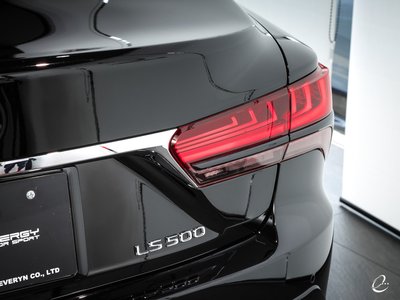 صورة مصغرة 47 لـ 2021 LEXUS LS