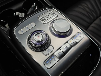 2024 Genesis G90 (RS4) thumbnail 12