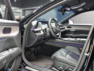 2024 Genesis G90 (RS4) thumbnail 13
