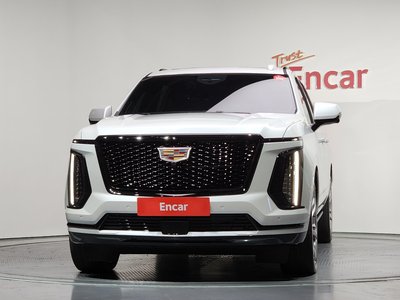 CADILLAC ESCALADE 5TH GENERATION - 2